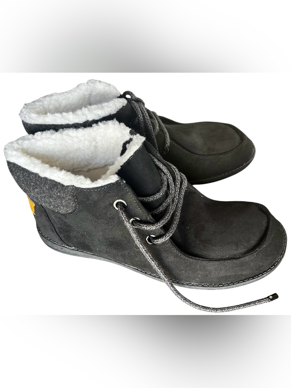 US 8.5 SO Black Suede Chukka Boots with White Faux Fur Lining
